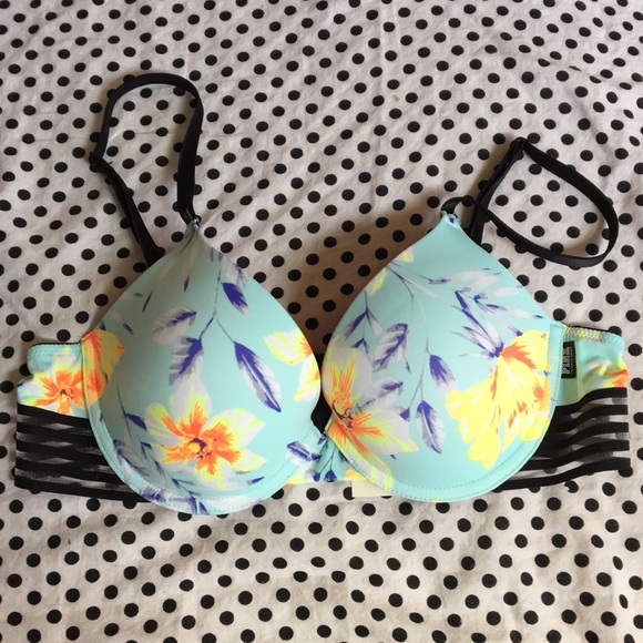 PINK Victoria's Secret Other - Pink Victoria Secret bra